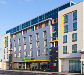 Holiday Inn Express North Hollywood - Burbank Area, an IHG Hotel